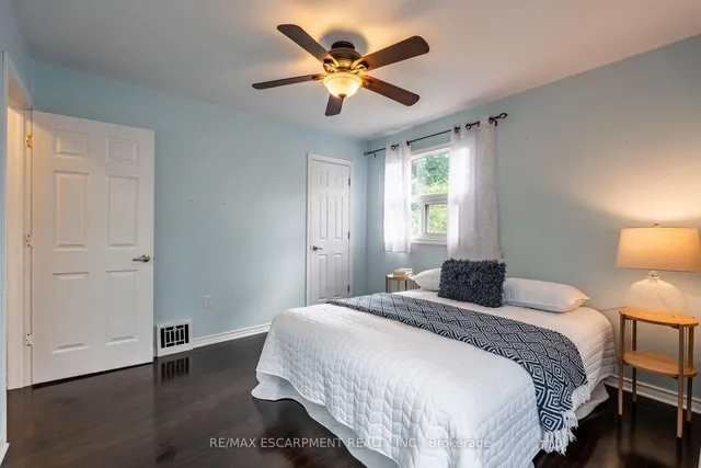 Additional image 24 of 40 EAST 22ND St