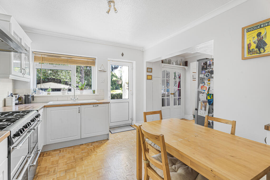 Additional image 26 of Great North Road, Welwyn Garden City, Hertfordshire, AL8