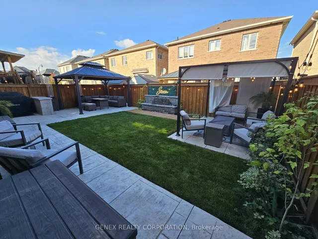 Additional image 6 of 7 Antoine St