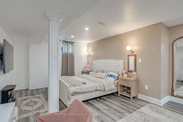 Additional image 38 of 177 Sixteen Mile Dr