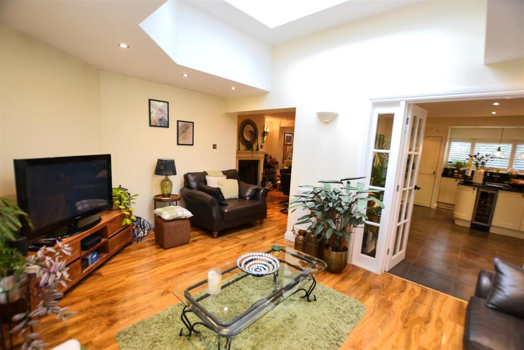 Additional image 13 of Churchill Crescent, Welham Green