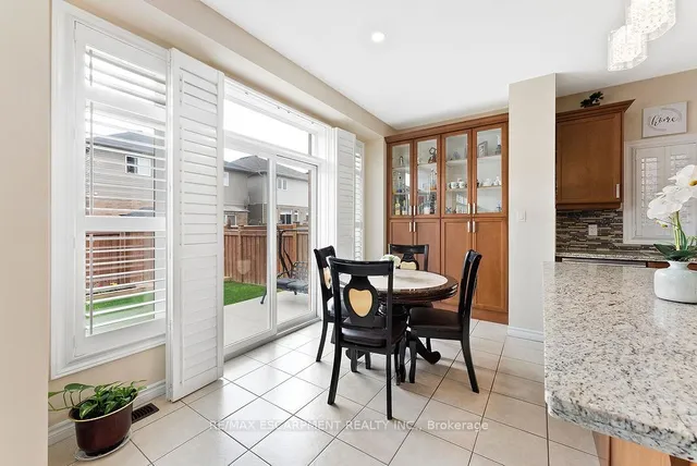 Additional image 18 of 67 Bellroyal Cres