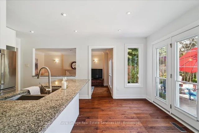 Additional image 10 of 471 Deerhurst Dr