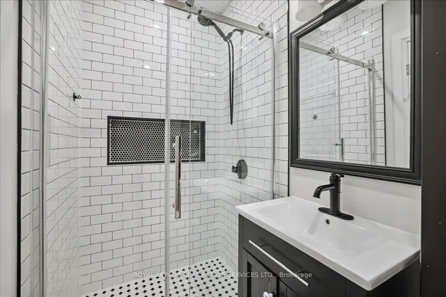 Additional image 22 of 4 Rembe Ave