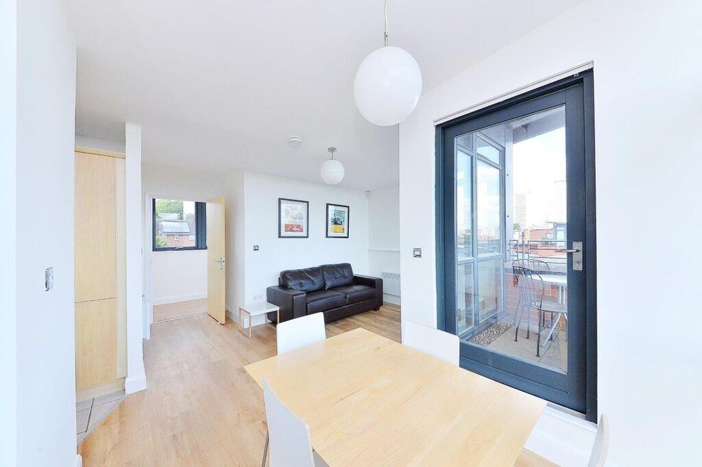 Additional image 22 of Apartment 10, 97 Rickman Drive