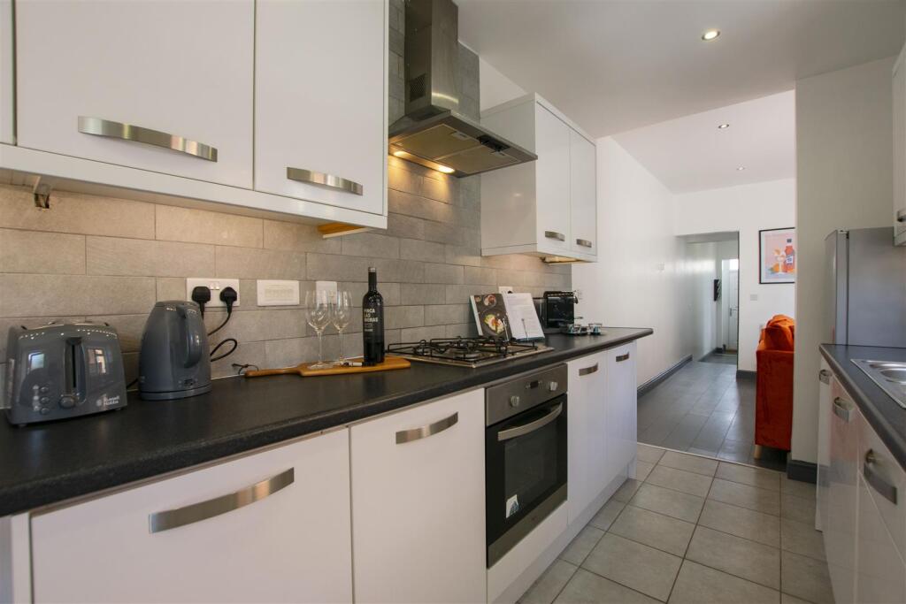 Additional image 5 of Katie Road, Birmingham, West Midlands, B29