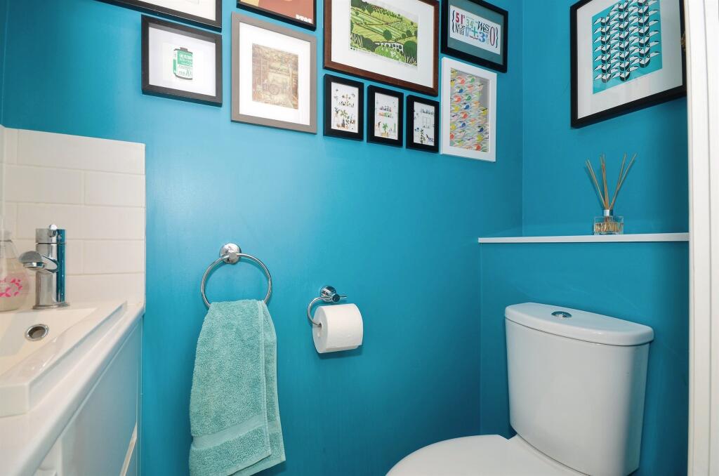 Additional image 4 of Sherwoods Rise, Harpenden