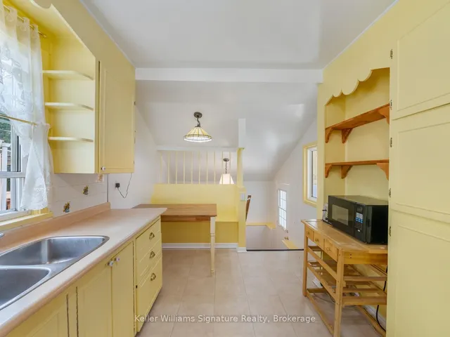 Additional image 13 of 3138 Merritt Ave