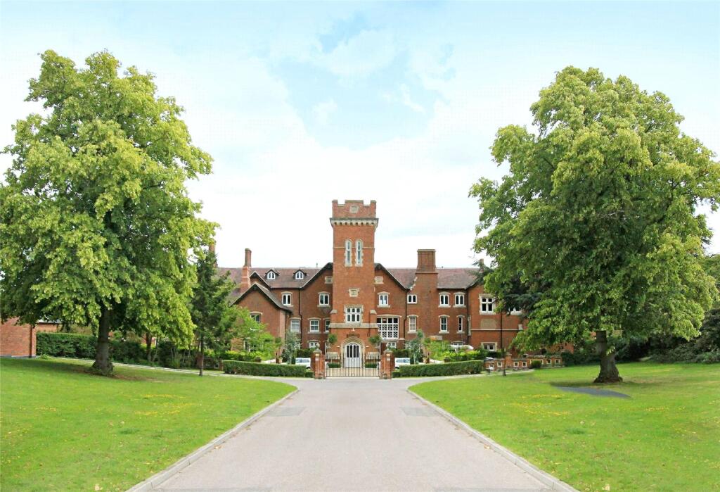 Property image for Bedwell Hall, Bedwell Park, Cucumber Lane, Hatfield, AL9
