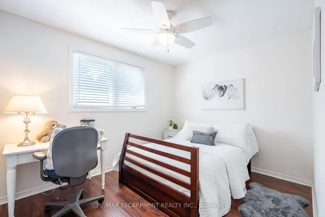 房产图片 27 - 布鲁姆斯伯里街12号