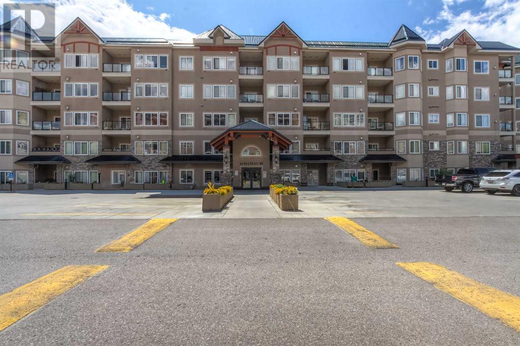 102, 10 Discovery Ridge Close SW|Calgary, Alberta T3H5X3