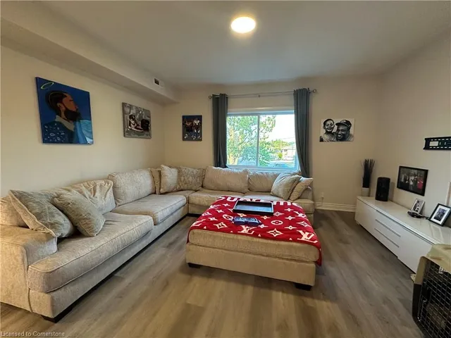 Additional image 16 of 259 King St Unit 2D