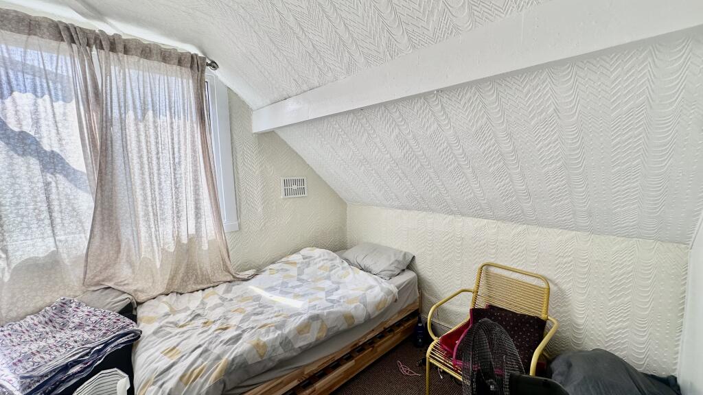 Additional image 19 of Yardley wood road, Moseley, B13