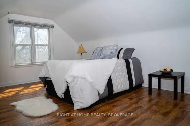 Additional image 31 of 68 West 4th St