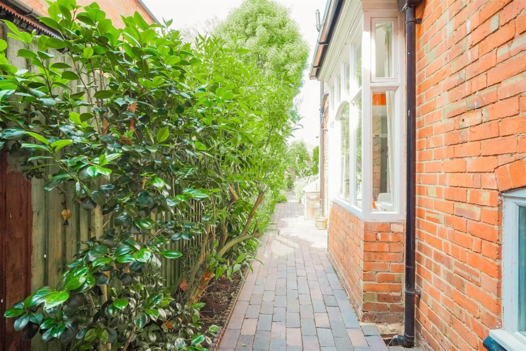 Additional image 22 of Alcester Road South, Kings Heath, Birmingham