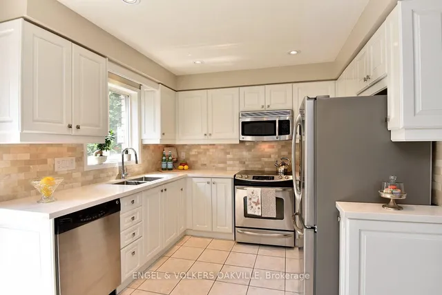 Additional image 10 of 28 Waterwheel Cres