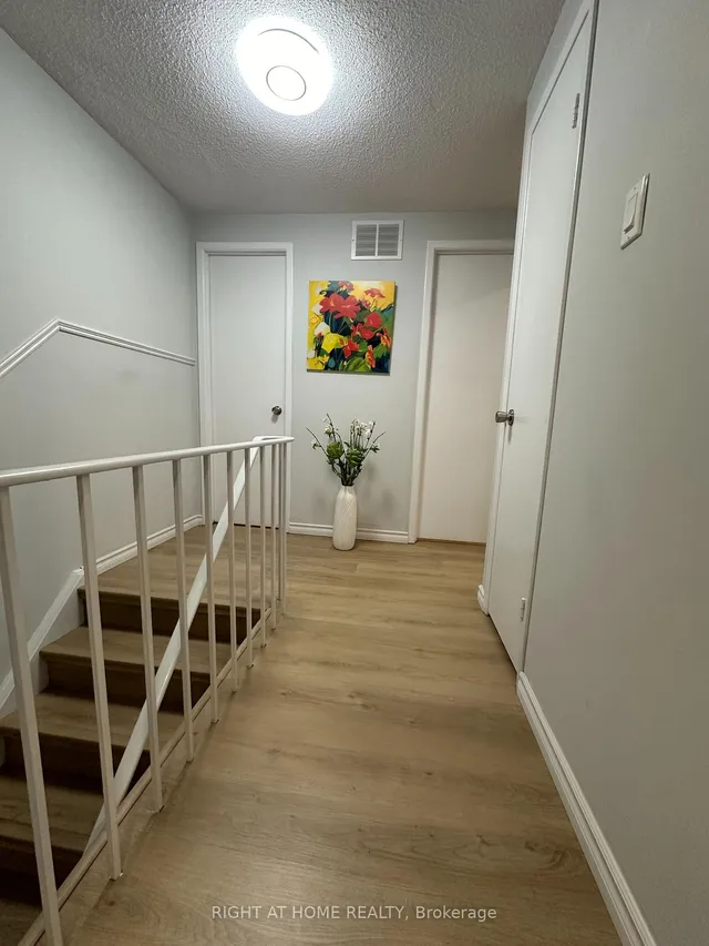 Additional image 8 of 14 Hero Sq