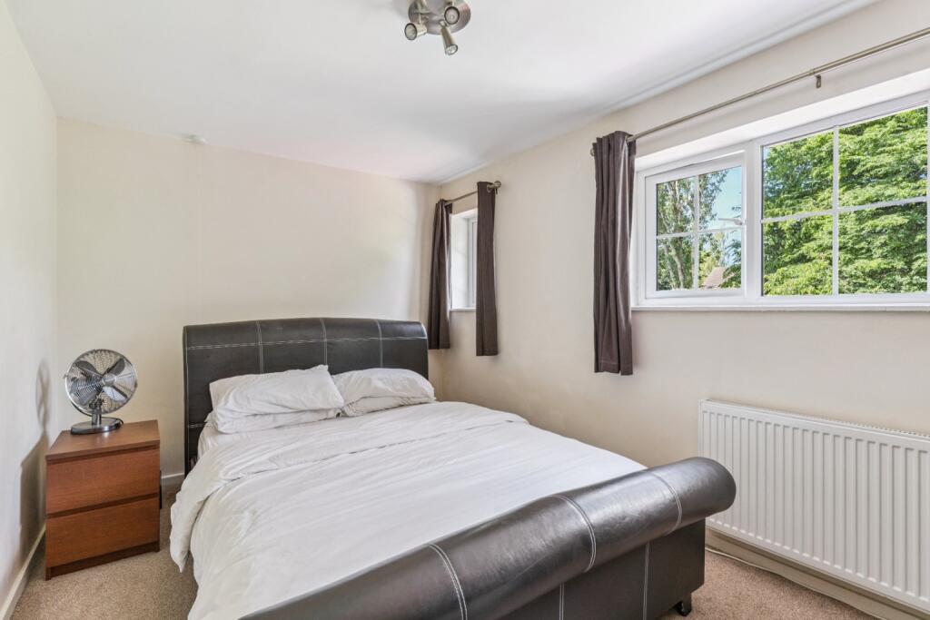 Additional image 10 of Parkway, Welwyn Garden City, Hertfordshire, AL8 6HZ