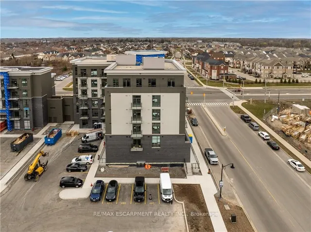 Additional image 40 of 10 MALLARD Tr Unit 335