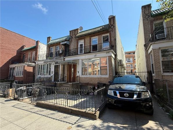 838 55th St, Brooklyn, NY 11220