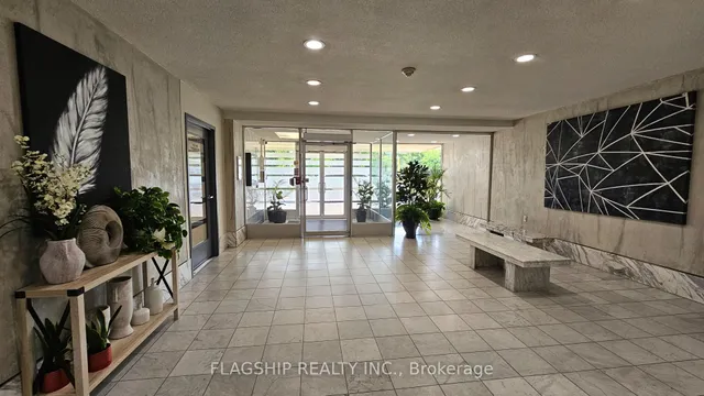 Additional image 2 of 2835 Islington Ave Unit 612