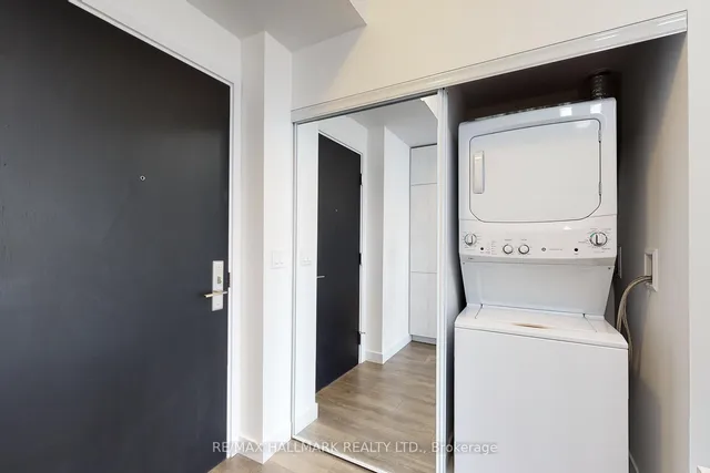 Additional image 6 of 8 Eglinton Ave Unit 4203