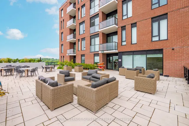 Additional image 31 of 3100 Keele St Unit 925