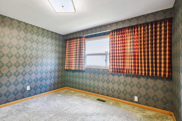 Additional image 28 of 3212 Cedartree Cres