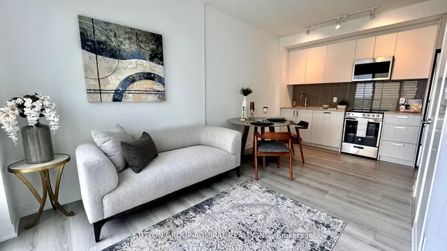 Additional image 9 of 1787 St. Clair Ave Unit 1103