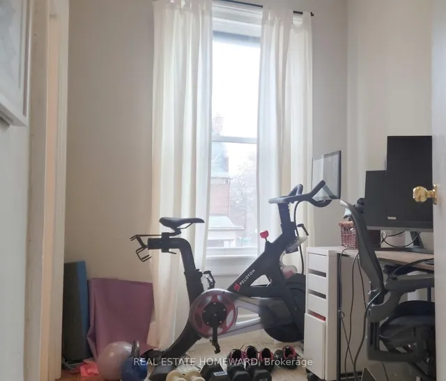 Additional image 6 of 118 Huron St