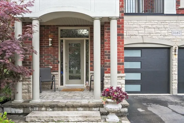 房产图片 3 - 3187 Cotter Rd