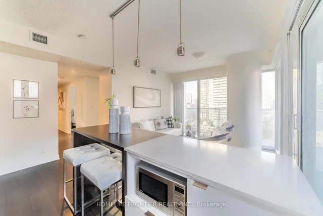 Additional image 8 of 88 Harbour St Unit 1207