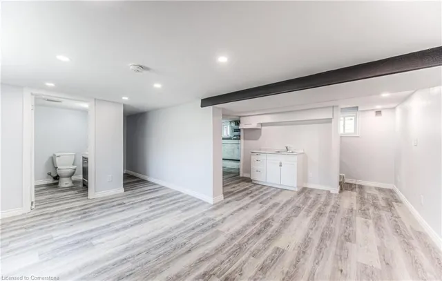 Additional image 23 of 386 Guelph St