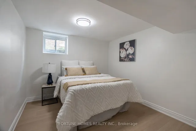 Additional image 40 of 31 Ortona Dr