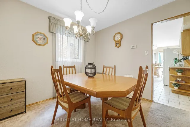 Additional image 10 of 22 Donna Dr