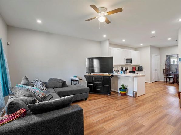 7921 Sparta St, Houston, TX 77028