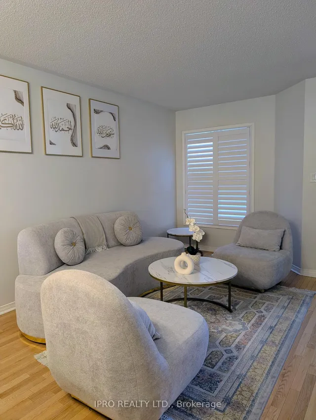 Additional image 7 of 10 Polar Bear Pl