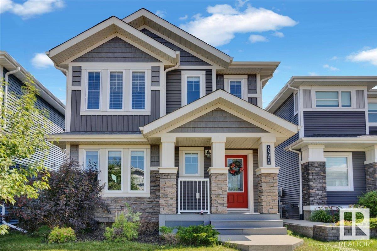 8807 223 ST NW|Edmonton, Alberta T5T7H2