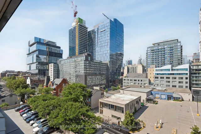 Additional image 39 of 120 Parliament St Unit 620