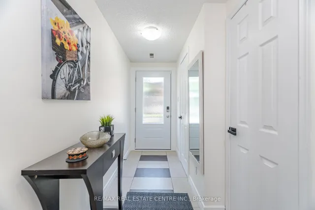 Additional image 2 of 30 Heslop Rd Unit 34