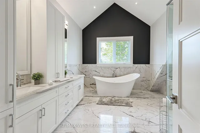 Additional image 26 of 18 Windy Ridge Dr