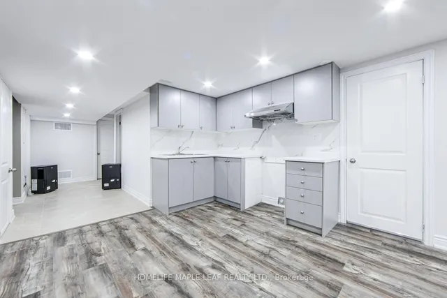 Additional image 21 of 927 #97 Regional Rd