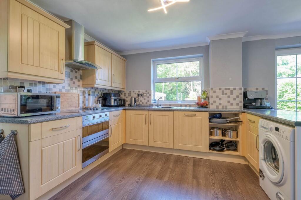 Additional image 21 of Hall Dale Close, Birmingham, B28