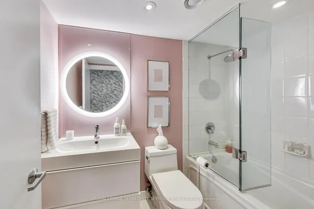 Additional image 30 of 77 Lombard St Unit PH3