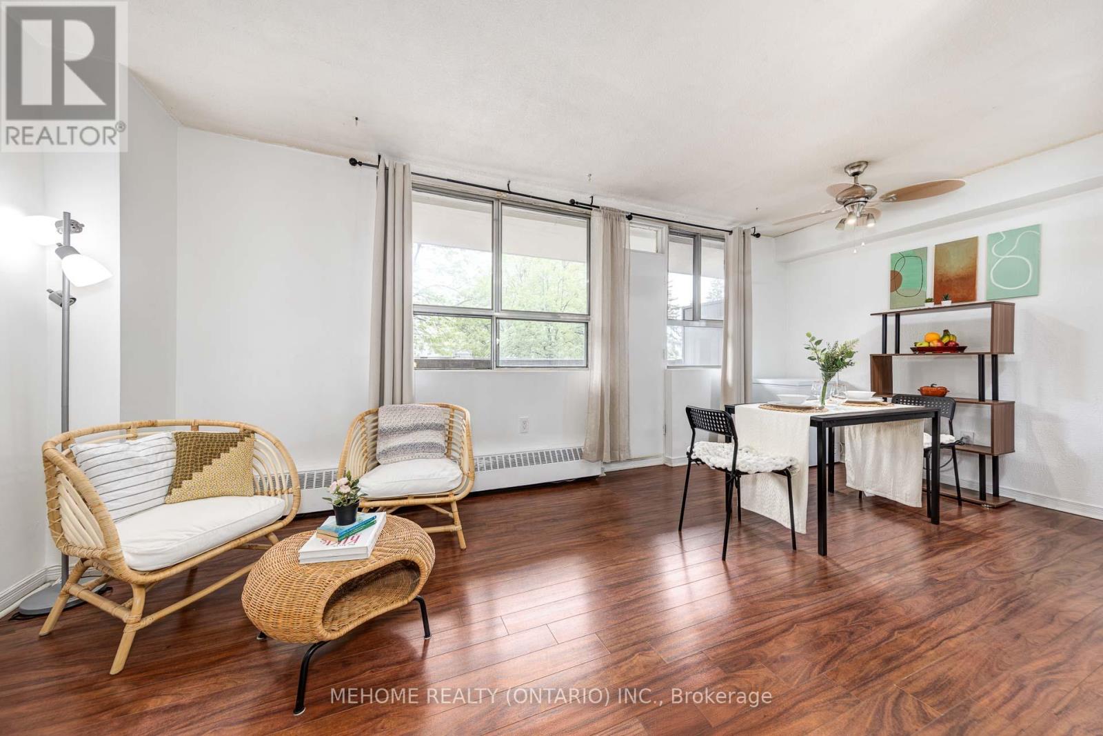 207 - 1950 KENNEDY ROAD|Toronto (Dorset Park), Ontario M1P4S9