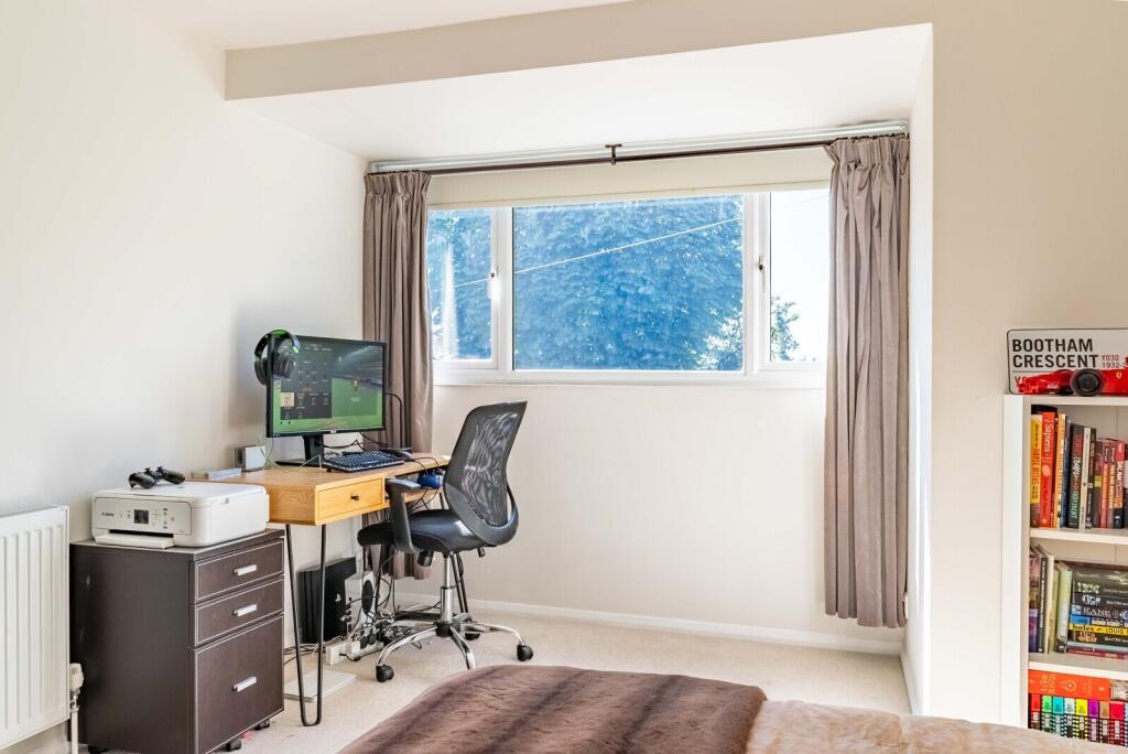 Additional image 13 of Tennyson Road, Harpenden, Hertfordshire, AL5