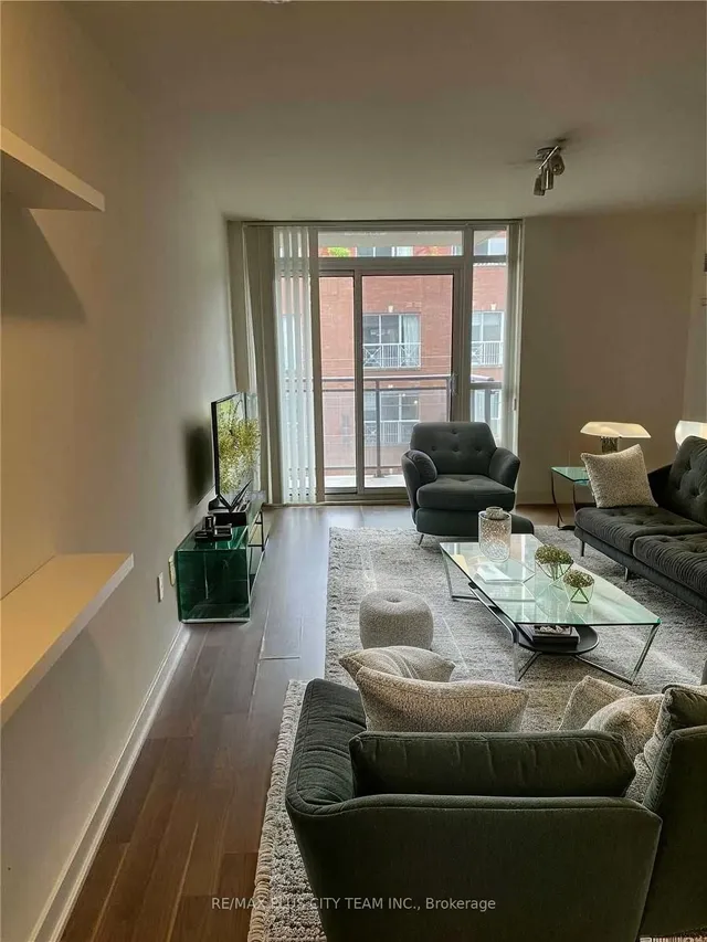 Additional image 4 of 78 Tecumseth St Unit 411