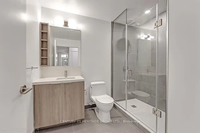 Additional image 16 of 2020 Bathurst St Unit 315