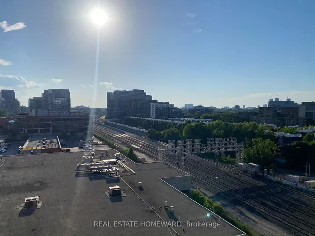 Additional image 27 of 125 Western Battery Rd Unit 914