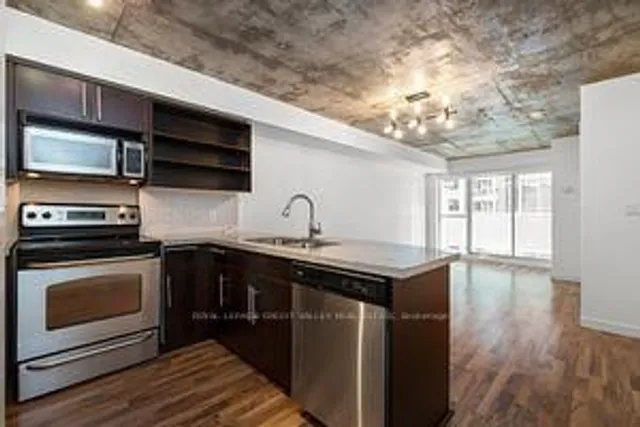 Additional image 3 of 1005 King St Unit 505